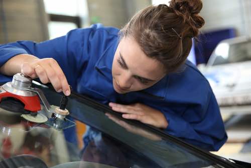 Parabrisas y Vidriería automotríz